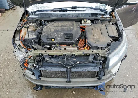 2014 Chevrolet Volt from USA, damaged, VIN 1G1RA6E41EU164532